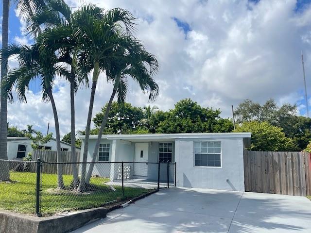 LAKE FOREST SEC ONE - Residential Lease