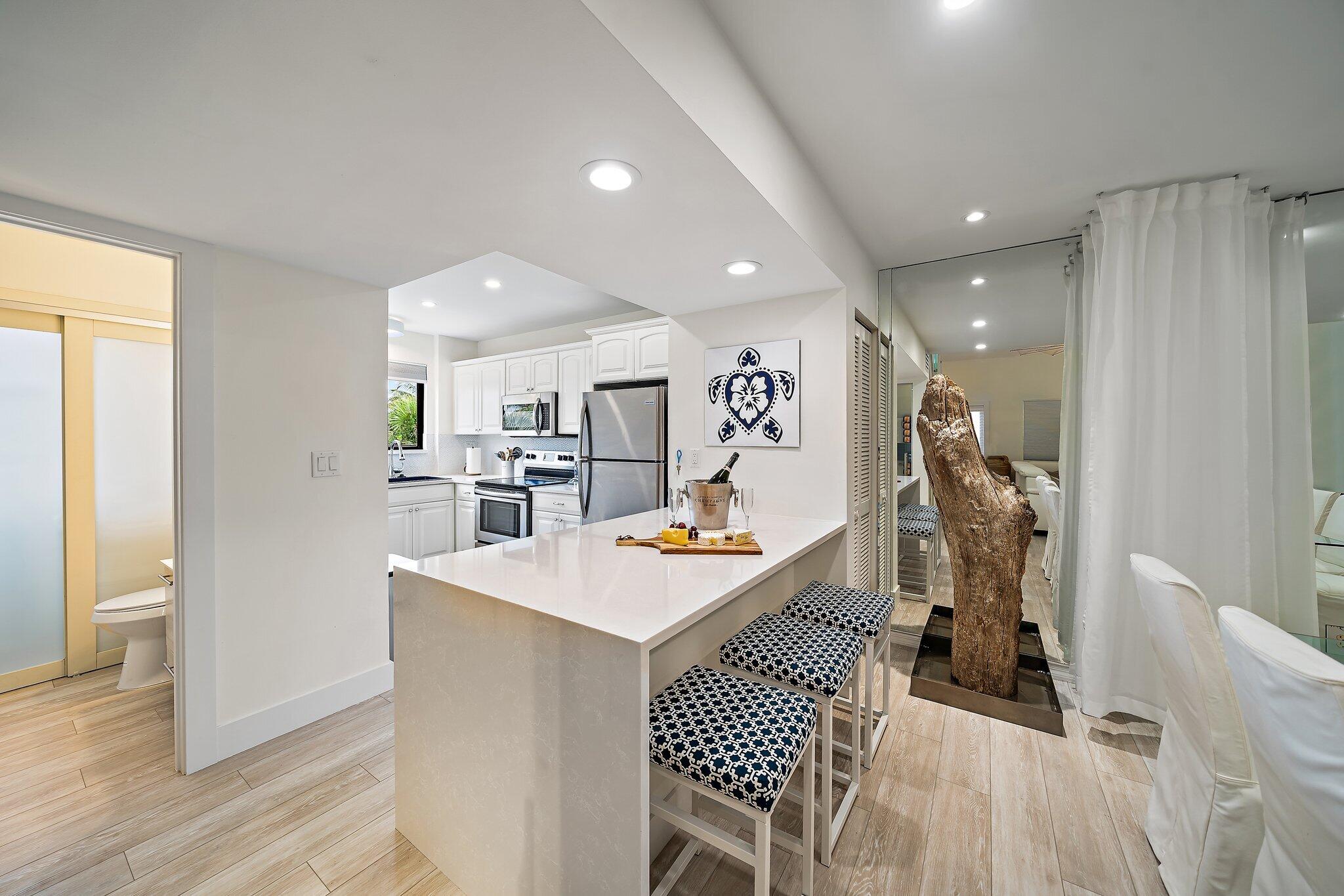 350 BELLA VISTA Court N 50