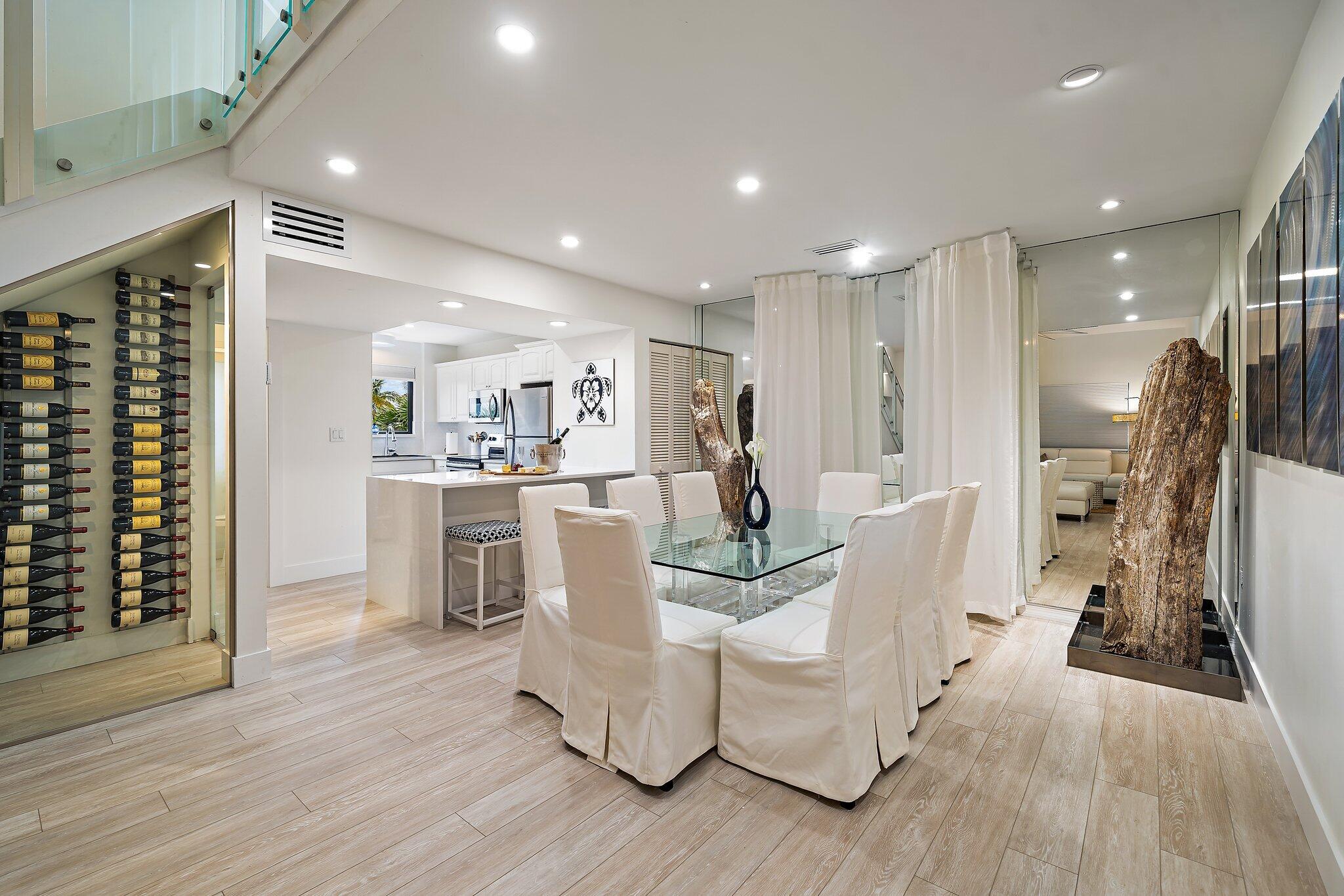 350 BELLA VISTA Court N 50
