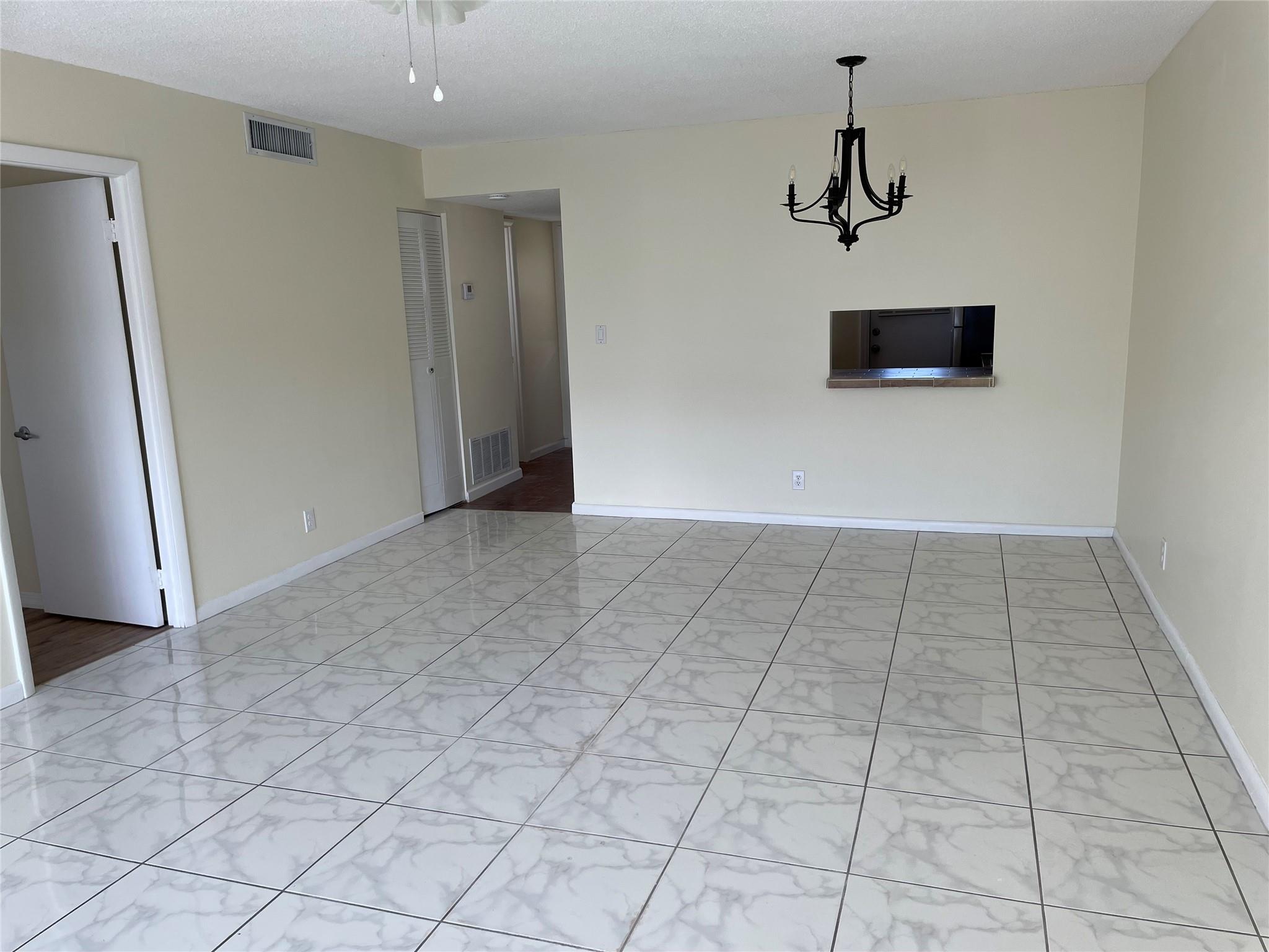 Danians North Condo - Residential