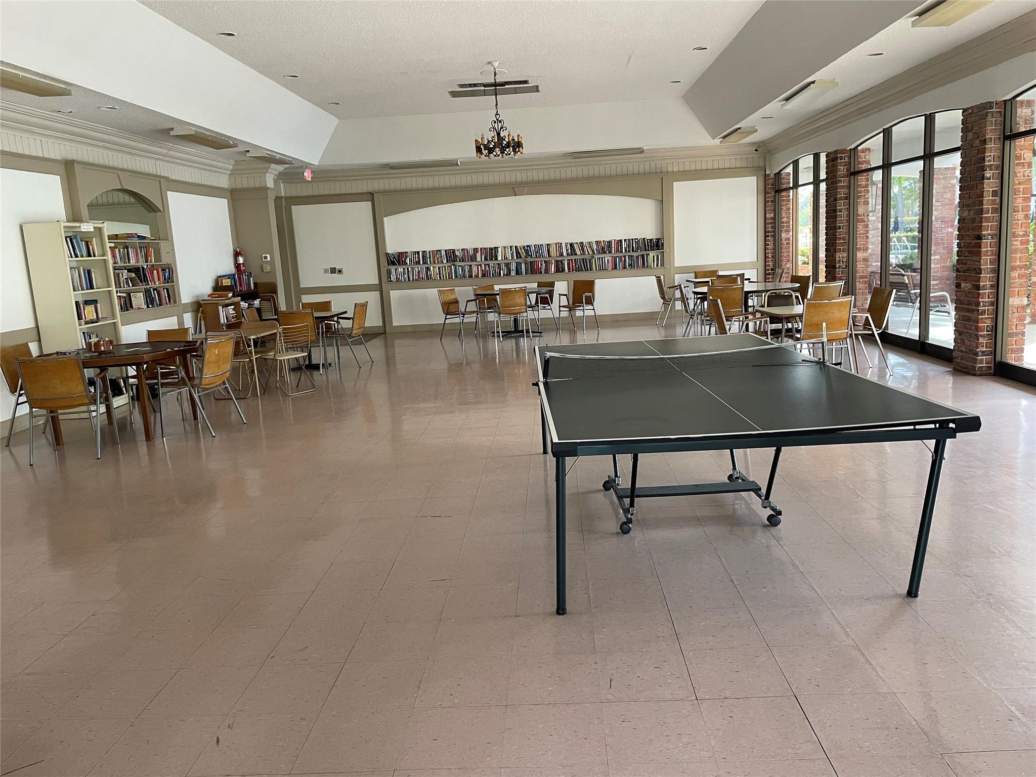 Danians North Condo - Residential