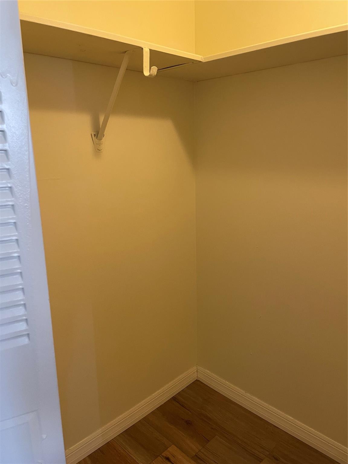 Danians North Condo - Residential