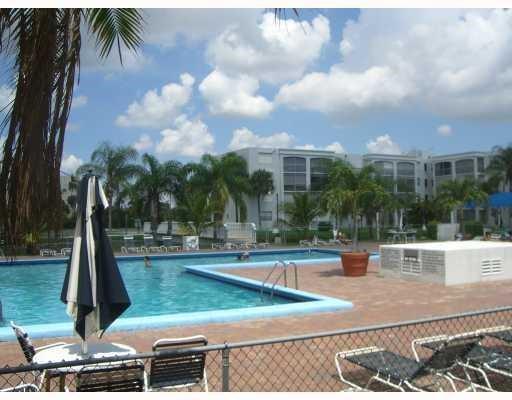 Danians North Condo - Residential