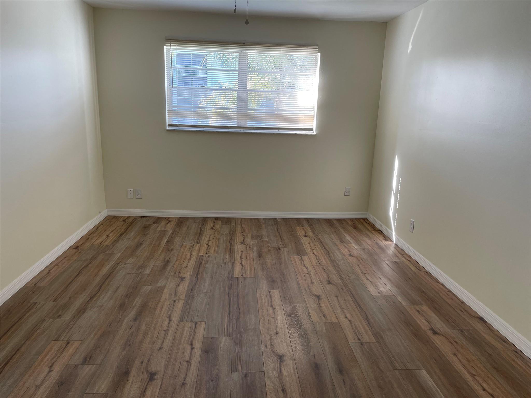 Danians North Condo - Residential