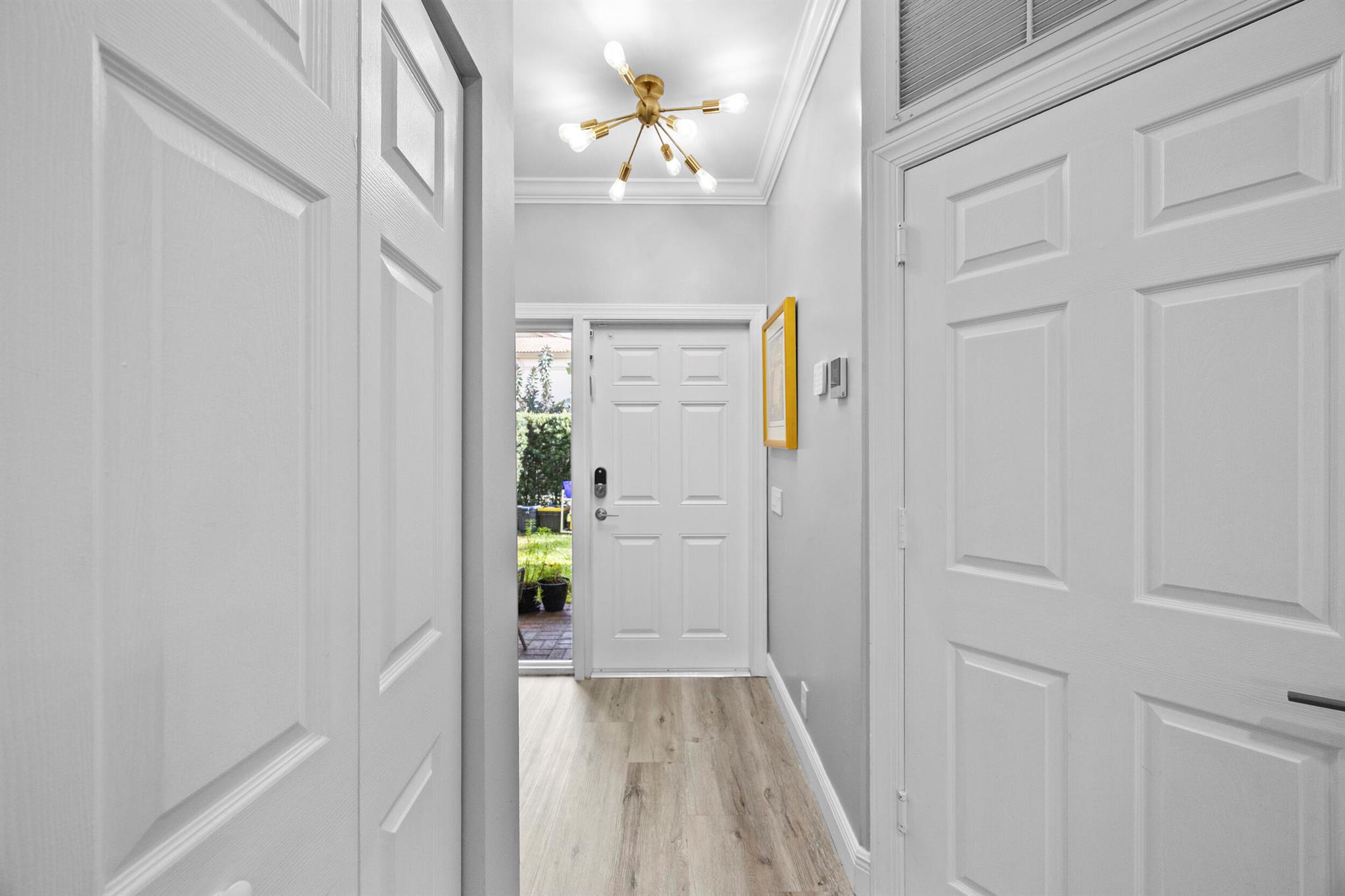 View photos, virtual tours, details... 6822 Via Regina