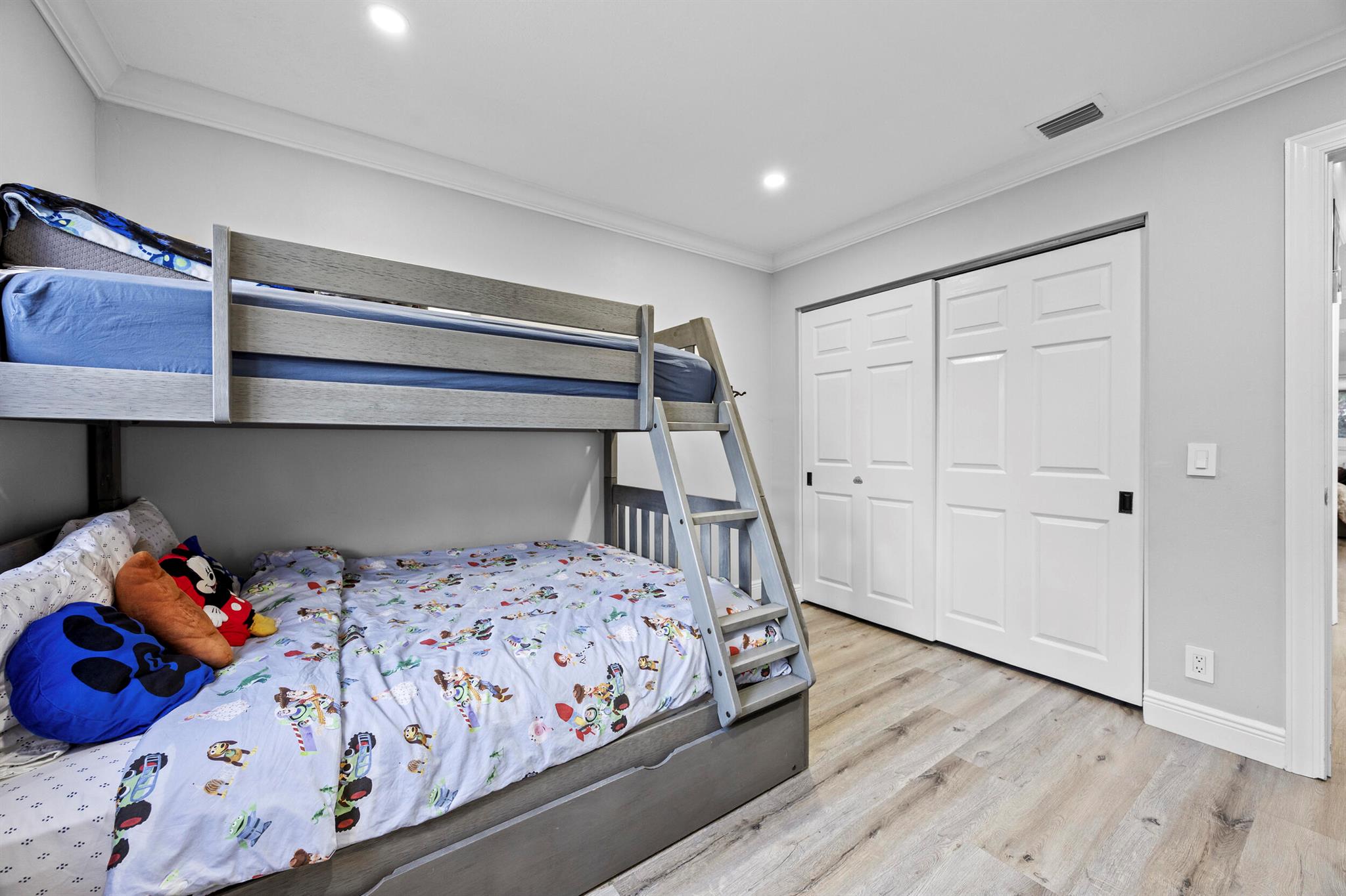 PLUM AT BOCA POINTE CONDO - Residential