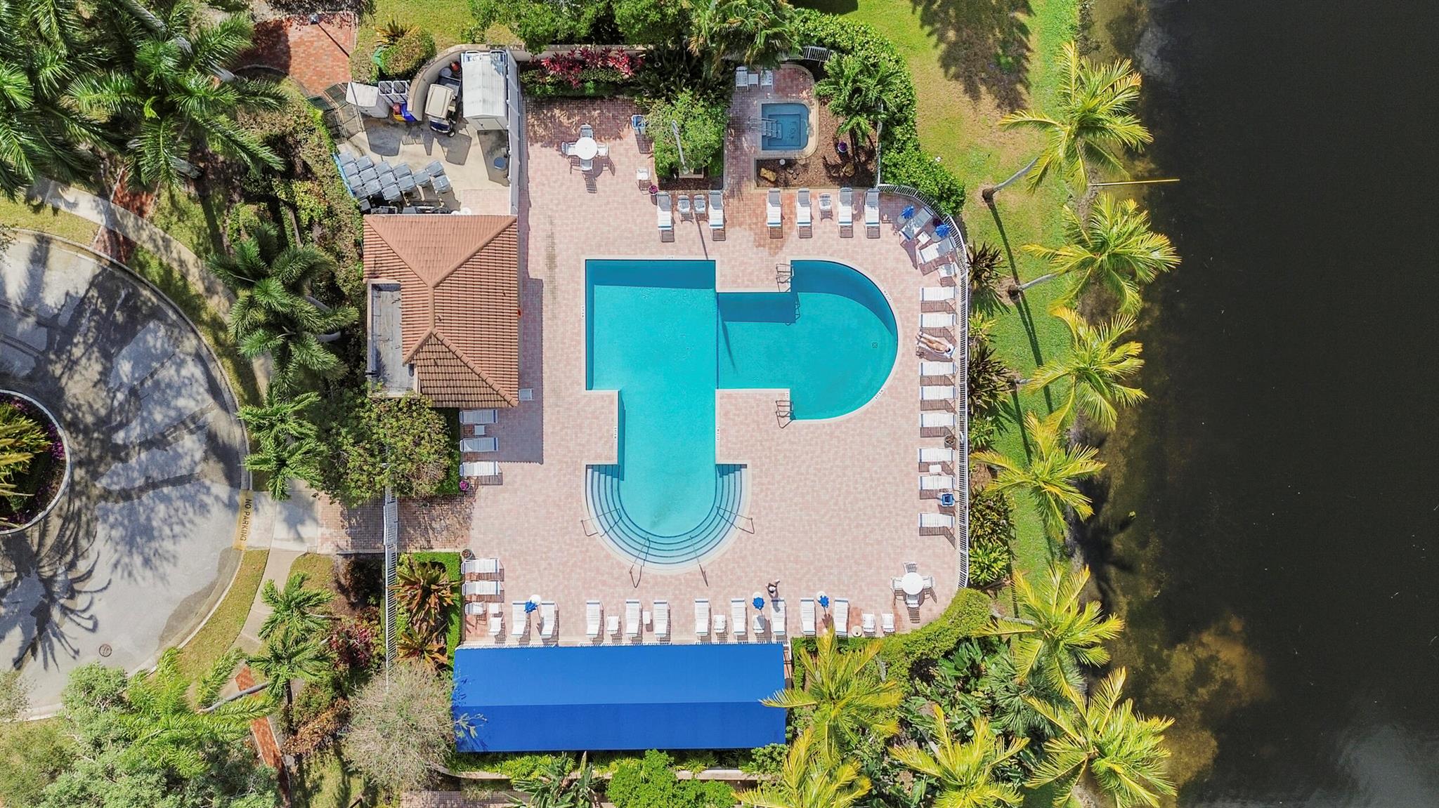 PLUM AT BOCA POINTE CONDO - Residential