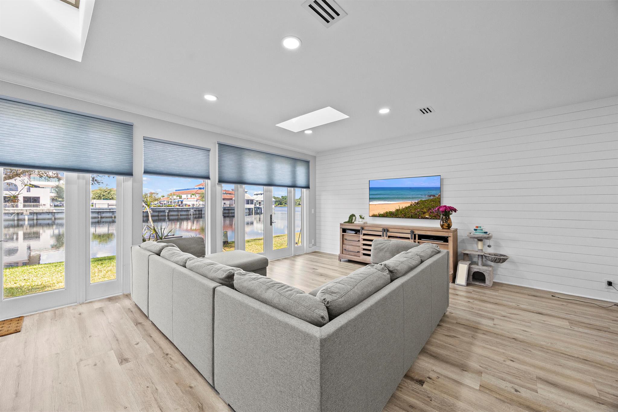 PLUM AT BOCA POINTE CONDO - Residential