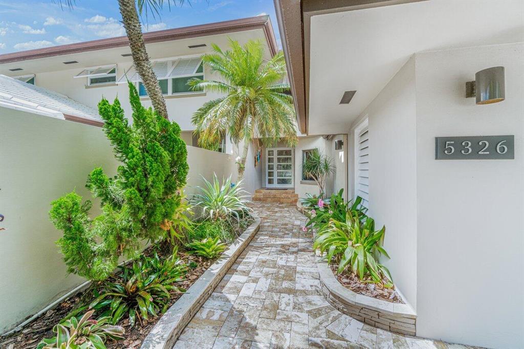 BOCA MARINA - Residential