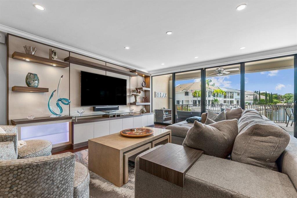 BOCA MARINA - Residential