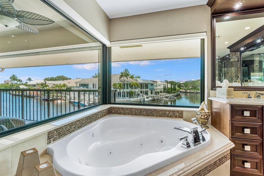 BOCA MARINA - Residential