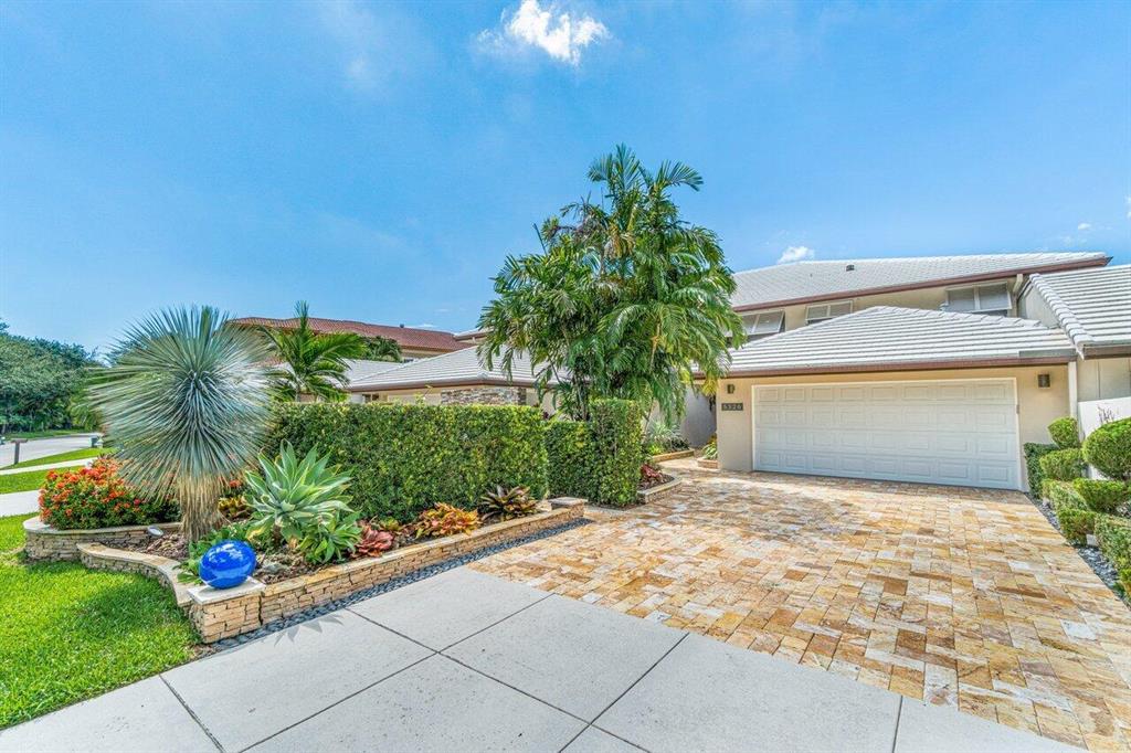 BOCA MARINA - Residential