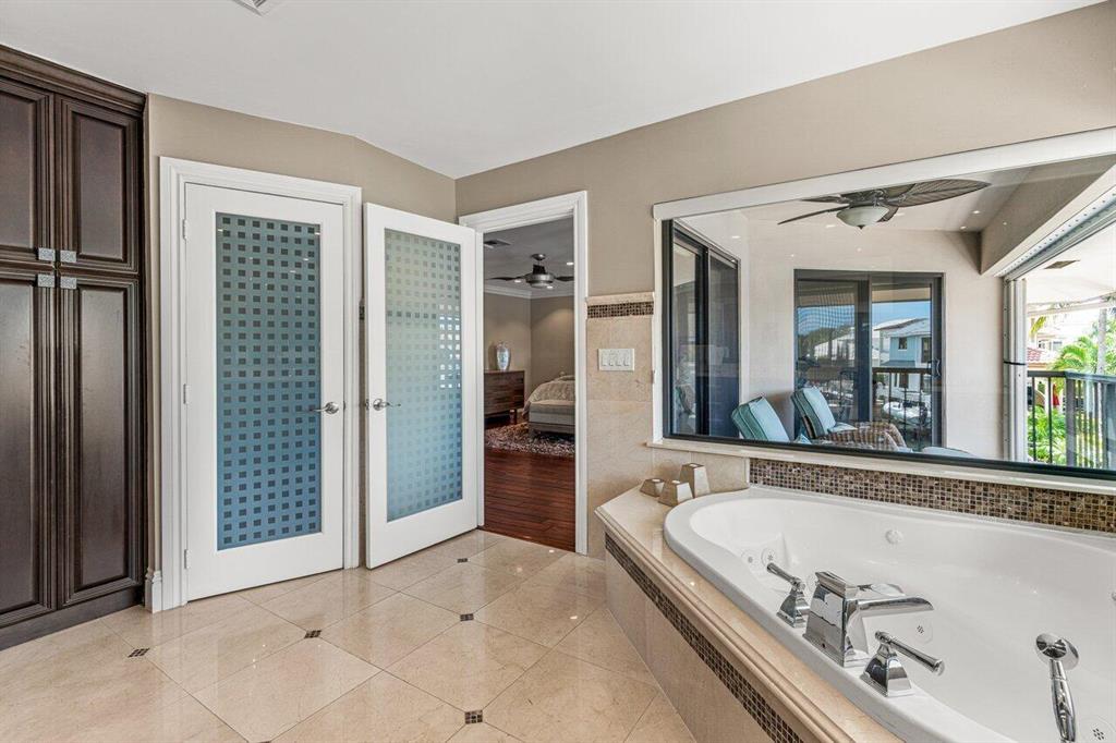 BOCA MARINA - Residential