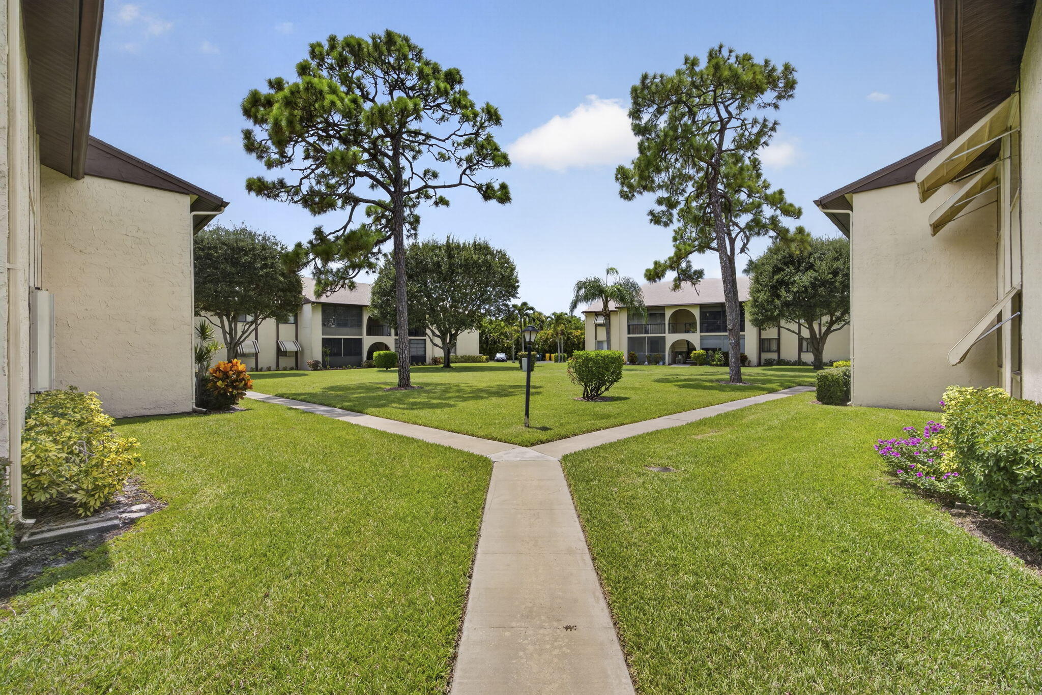 3625 La Aires Court C-2