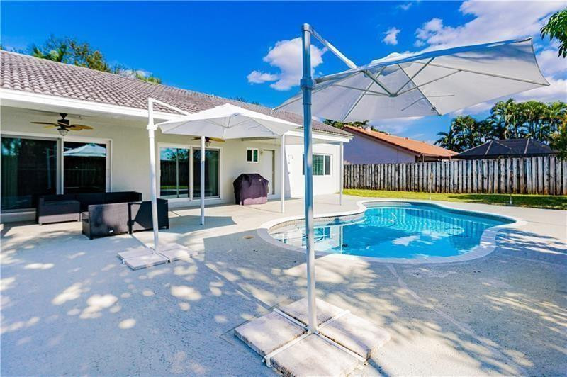 ROYAL PALM SOUTH SEC 2 - Residential Lease