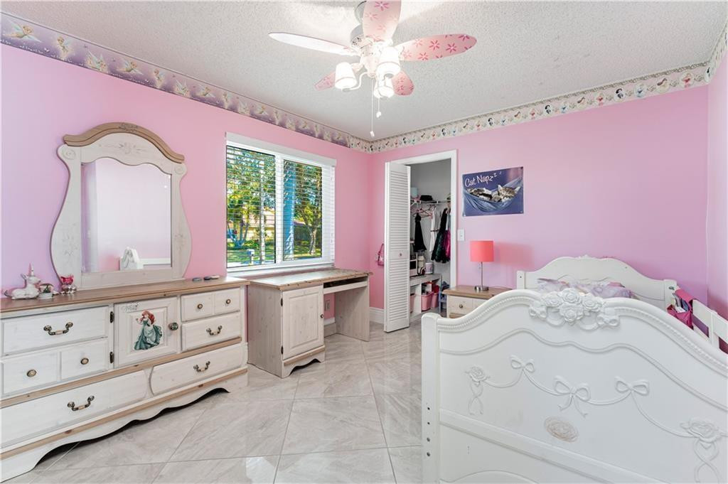ROYAL PALM SOUTH SEC 2 - Residential Lease