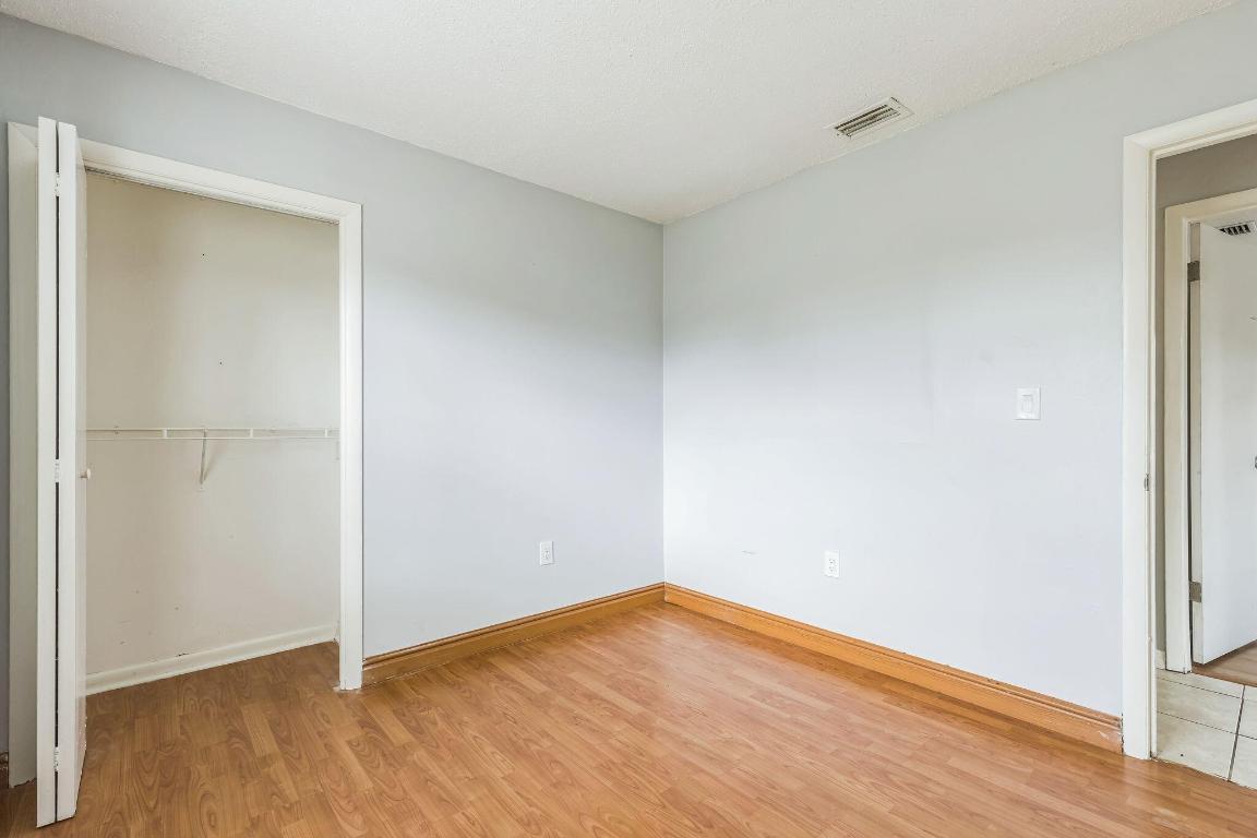 TROPICAL COUNTRY ESTATES - Residential