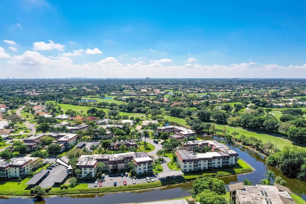 Photo of 5520 Tamberlane Circle #307, Palm Beach Gardens, FL 33418 (MLS # R10696112)