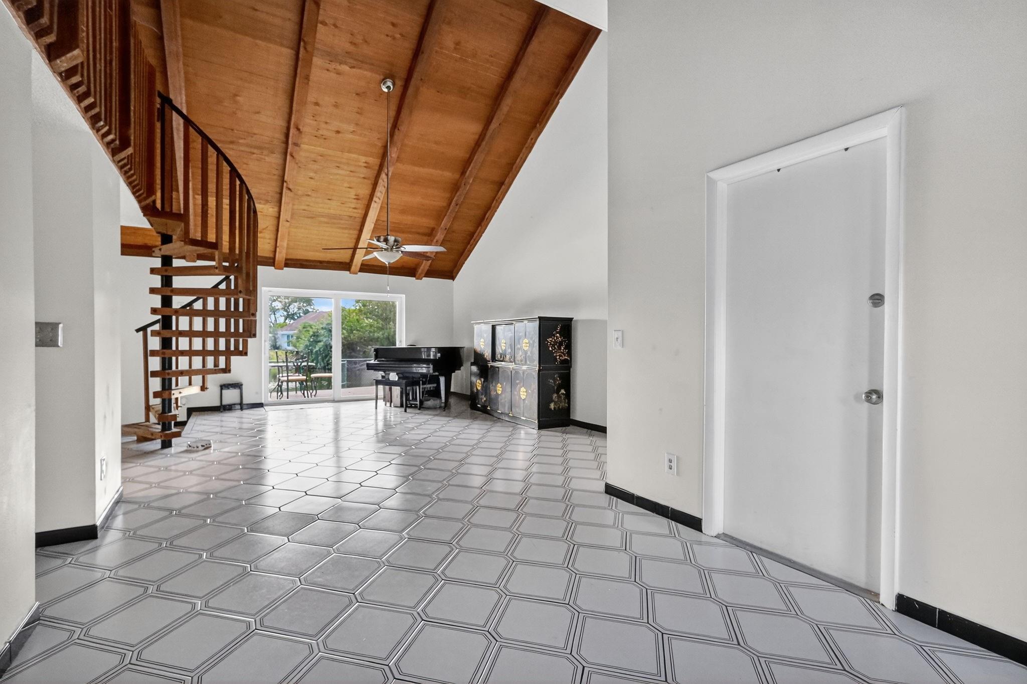 Turtle Bay 98-14 B - Residential