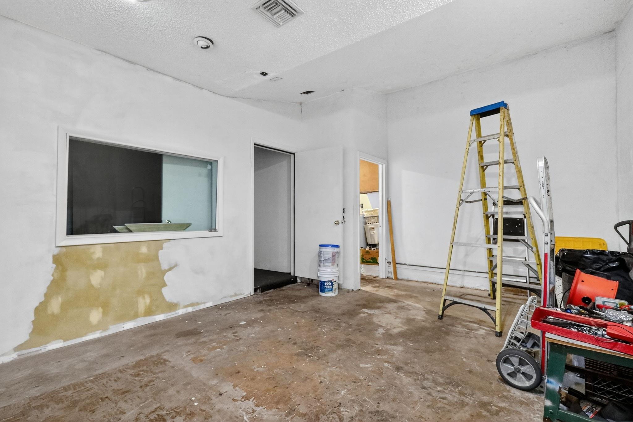 Turtle Bay 98-14 B - Residential