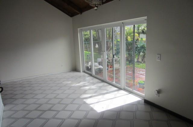 Turtle Bay 98-14 B - Residential