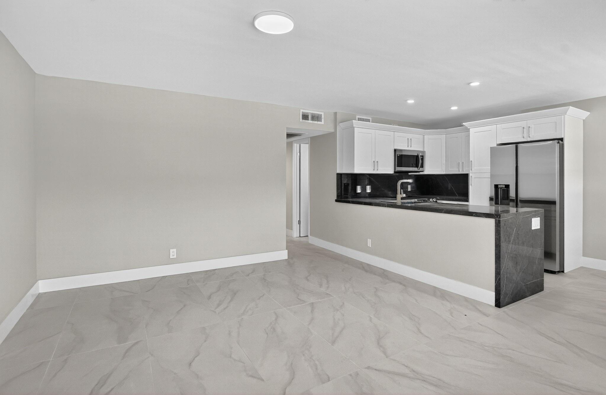 186 Upminster I 186