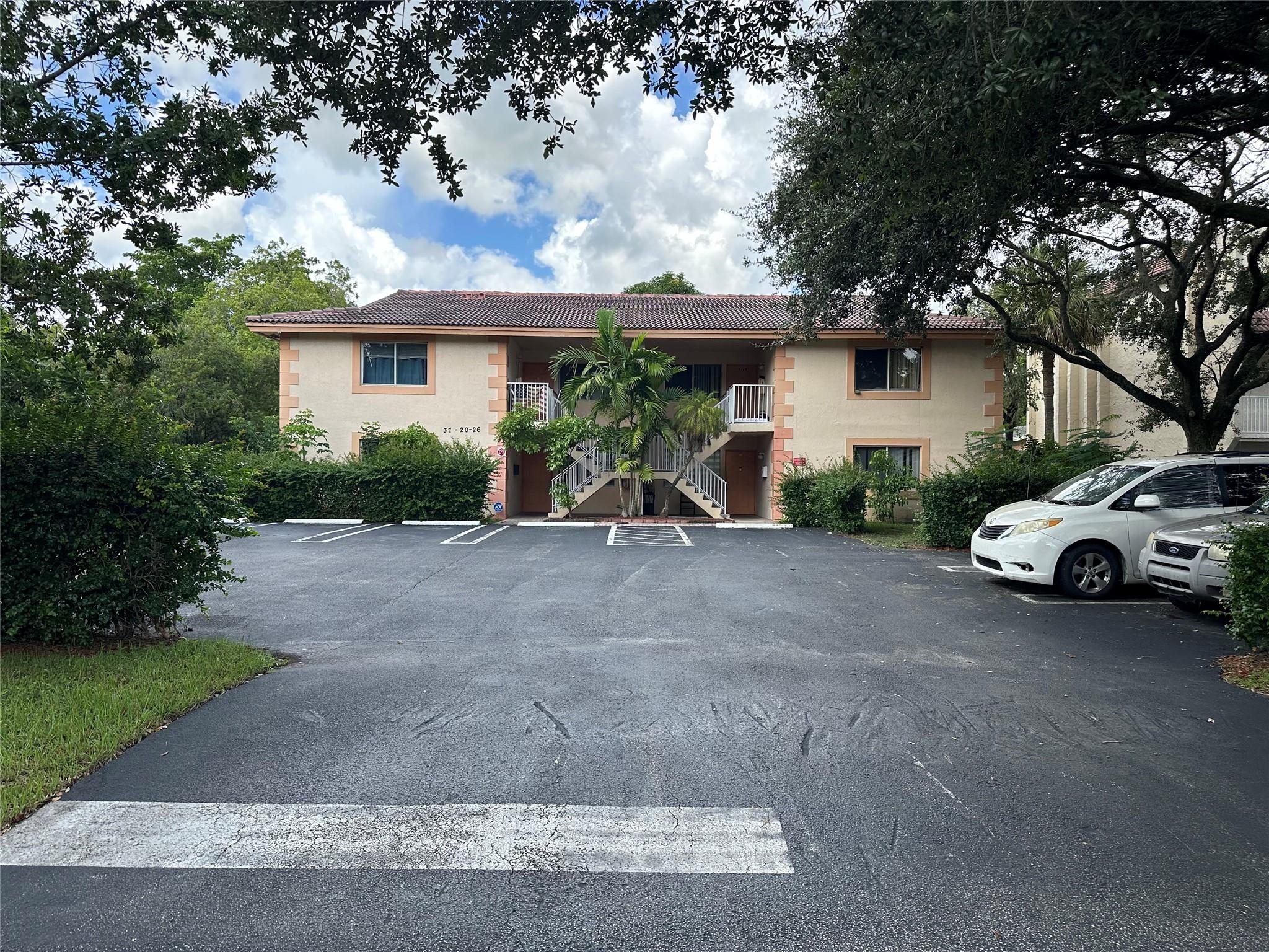 Castlewood 71-37 B - Residential Lease