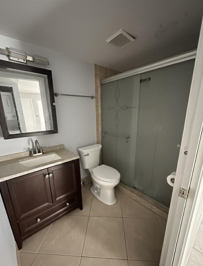 Castlewood 71-37 B - Residential Lease