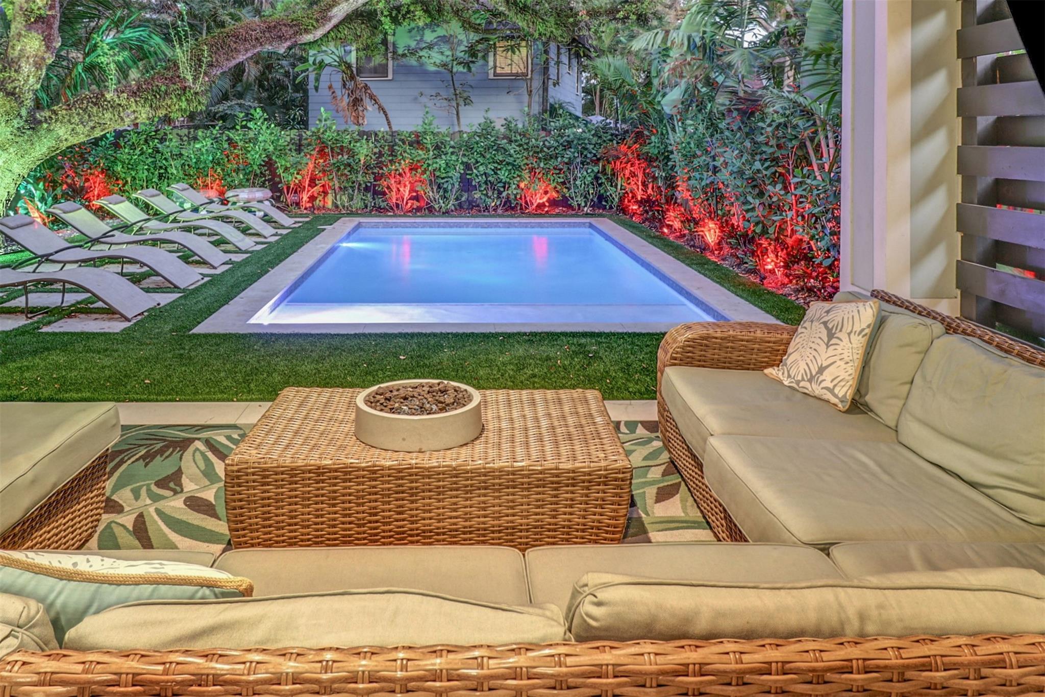 RIVERSIDE ADD AMEN PLAT - Residential