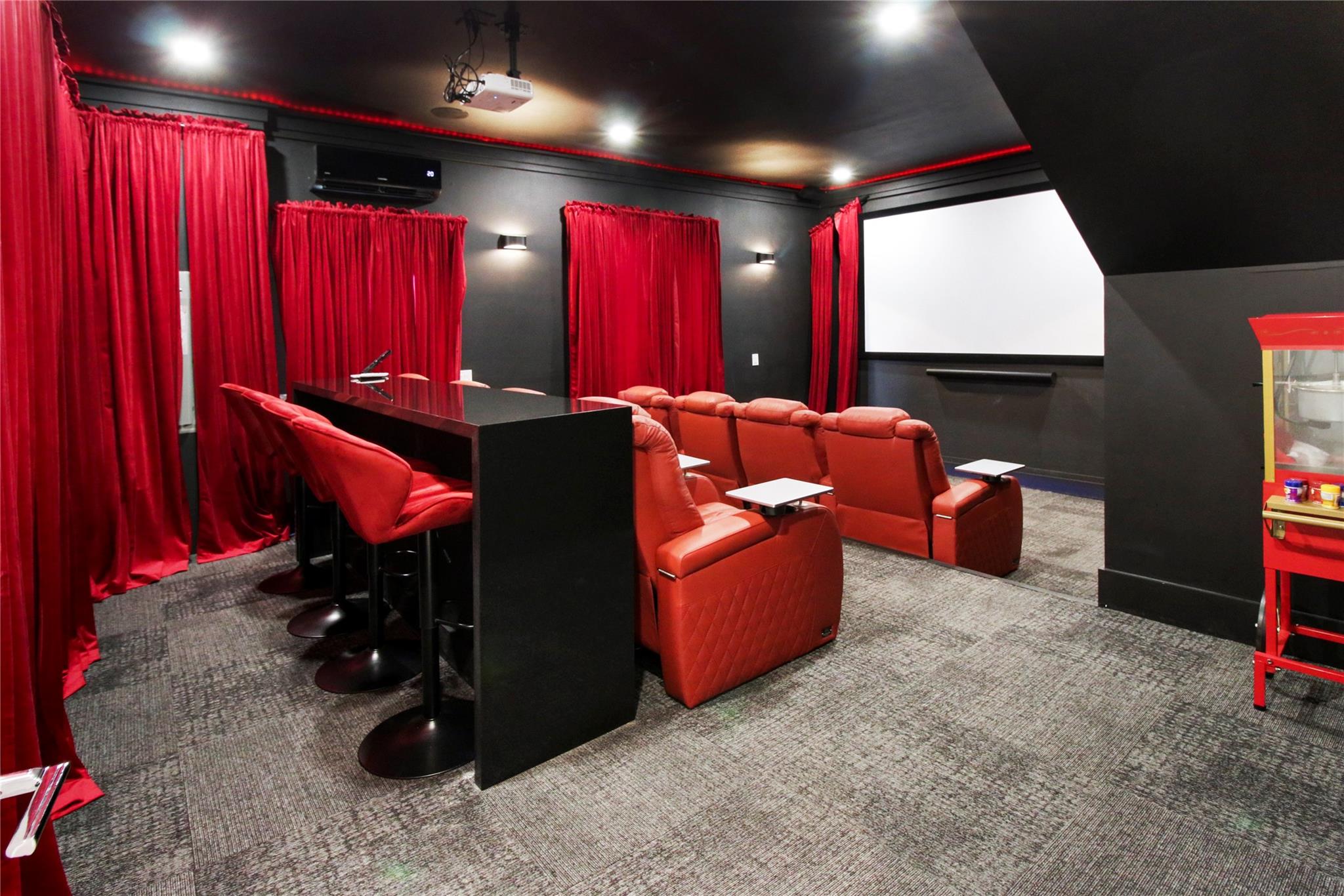 RIVERSIDE ADD AMEN PLAT - Residential