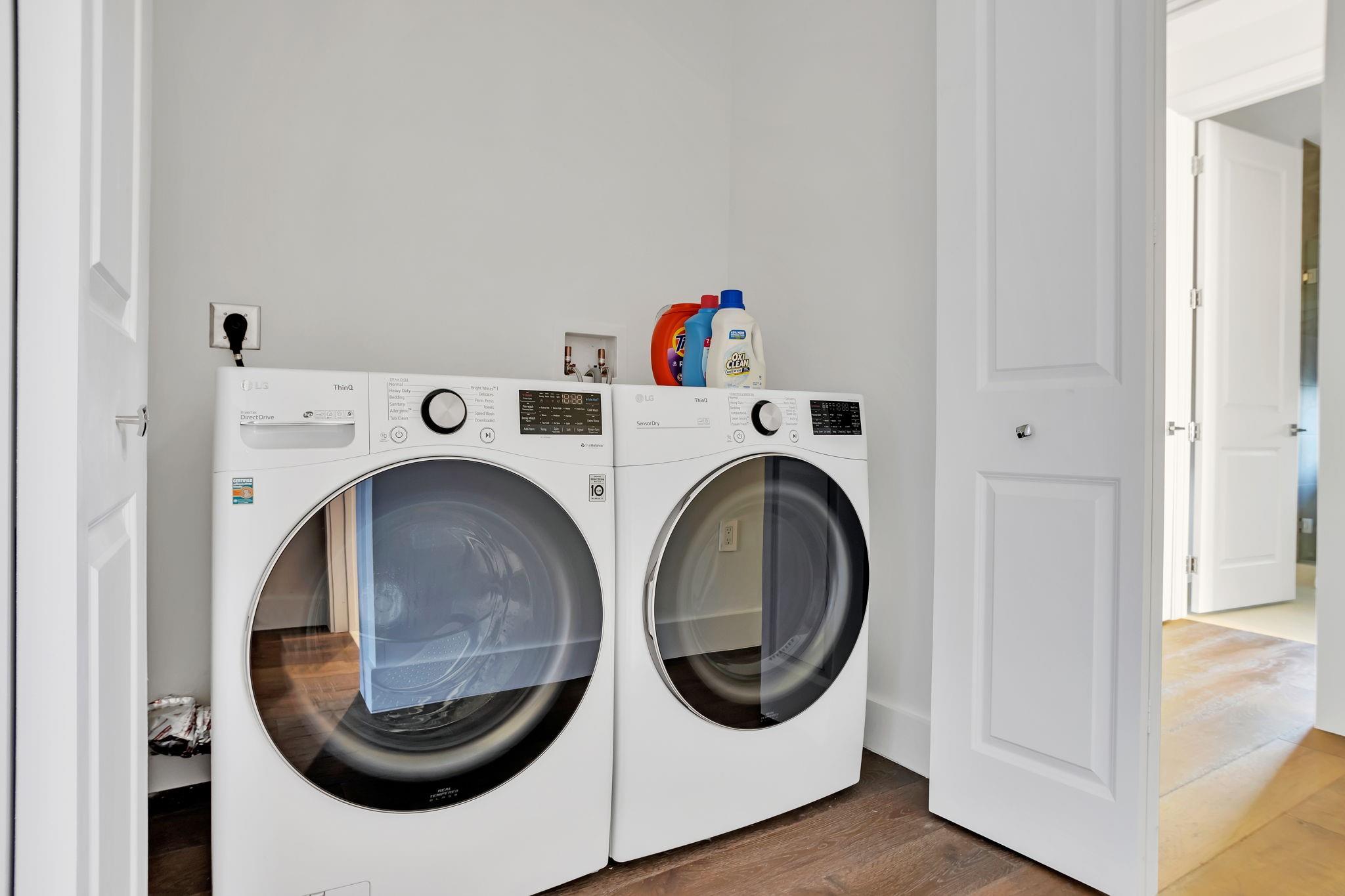 RIVERSIDE ADD AMEN PLAT - Residential