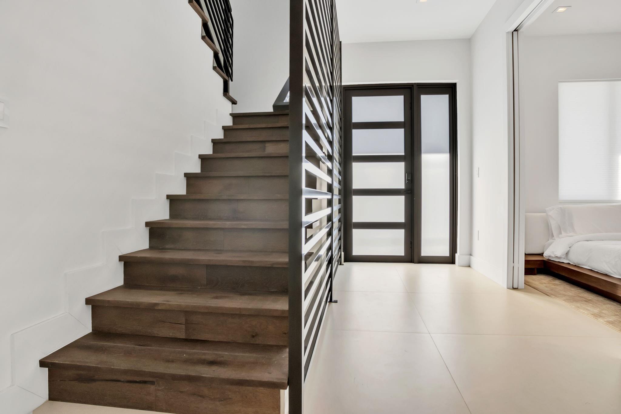 RIVERSIDE ADD AMEN PLAT - Residential