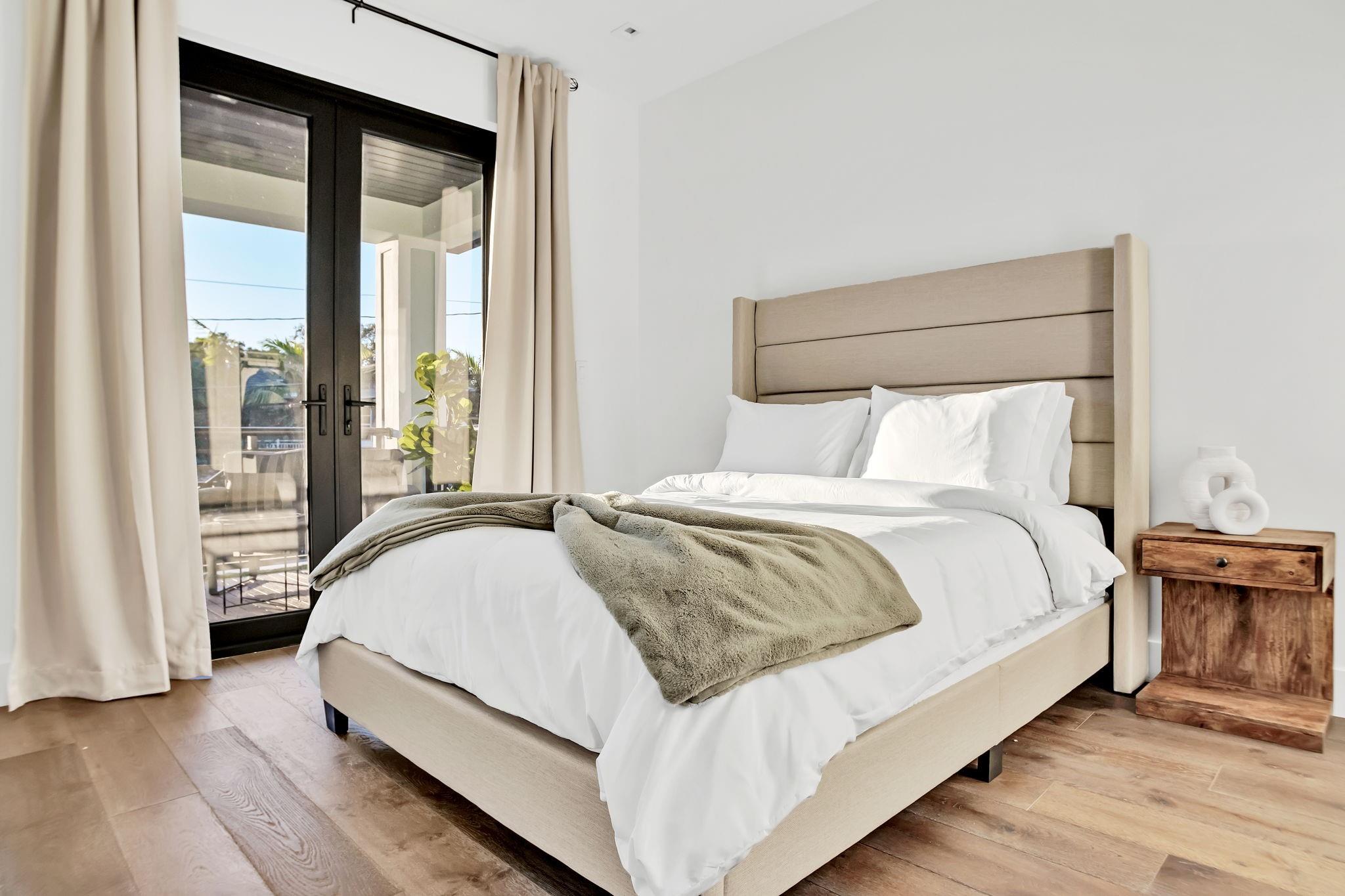 RIVERSIDE ADD AMEN PLAT - Residential