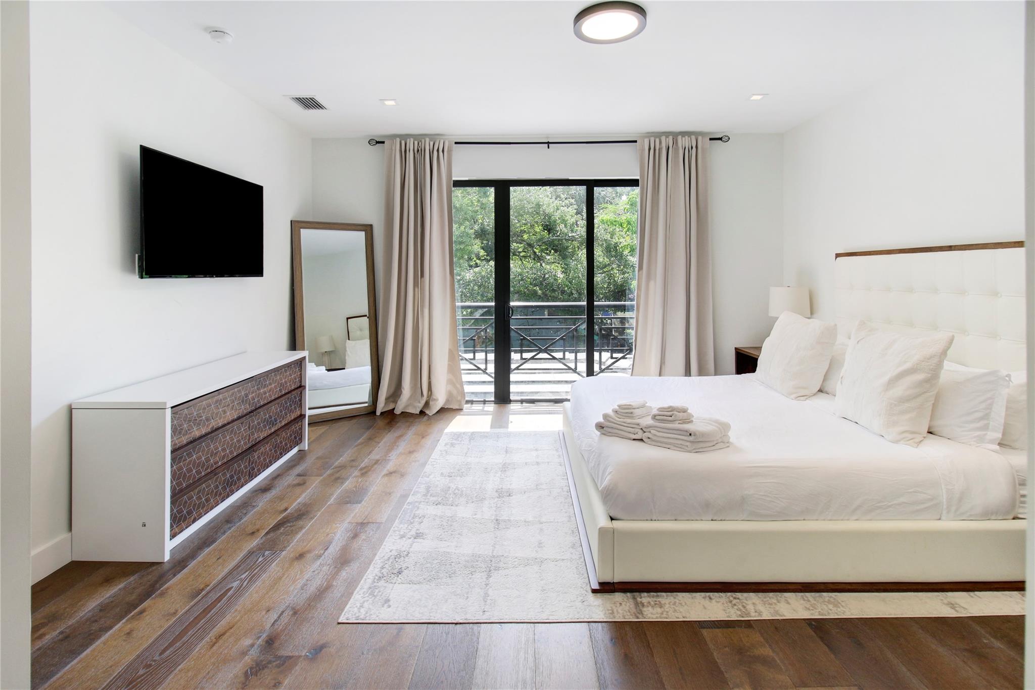 RIVERSIDE ADD AMEN PLAT - Residential