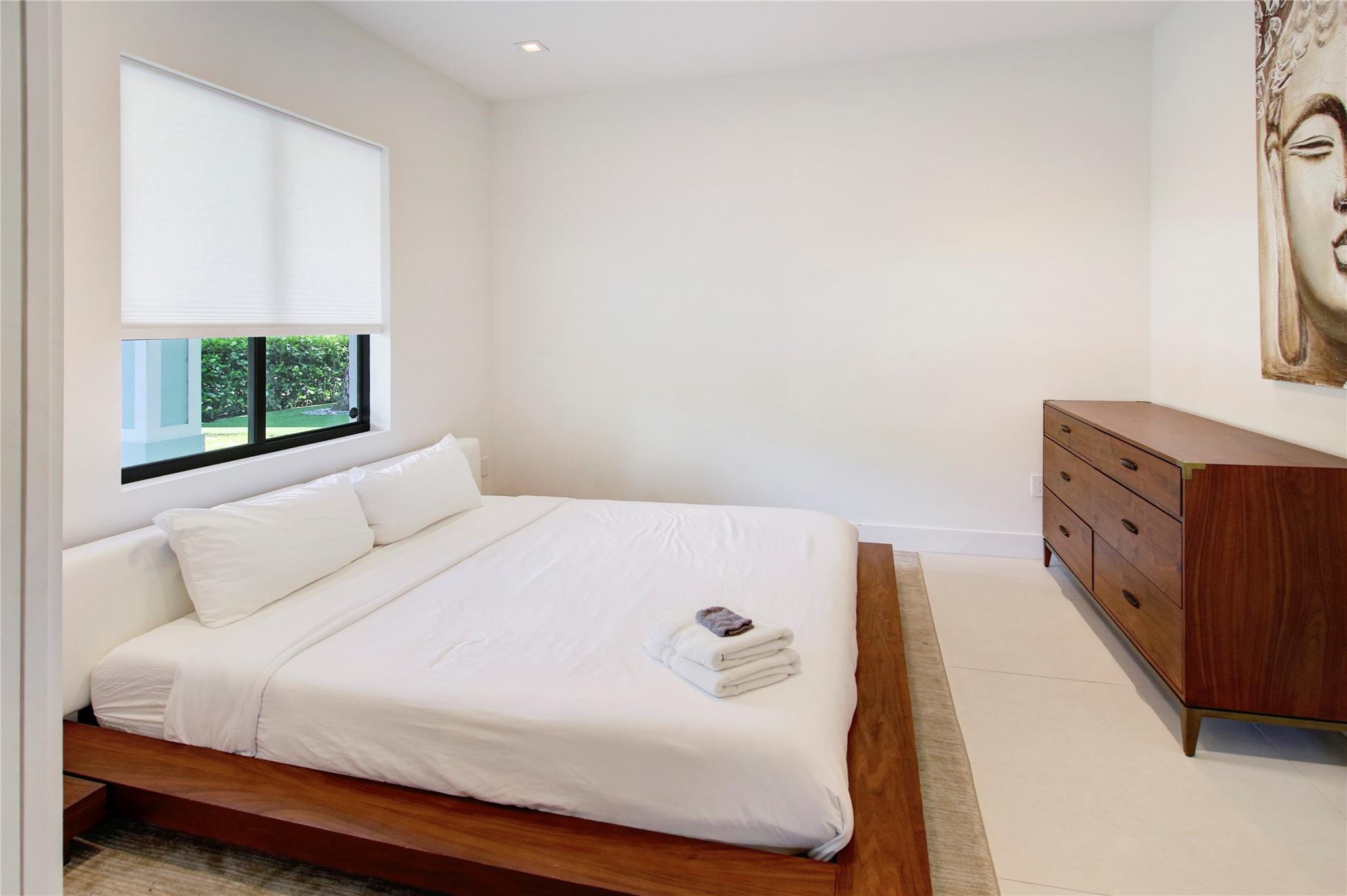 RIVERSIDE ADD AMEN PLAT - Residential