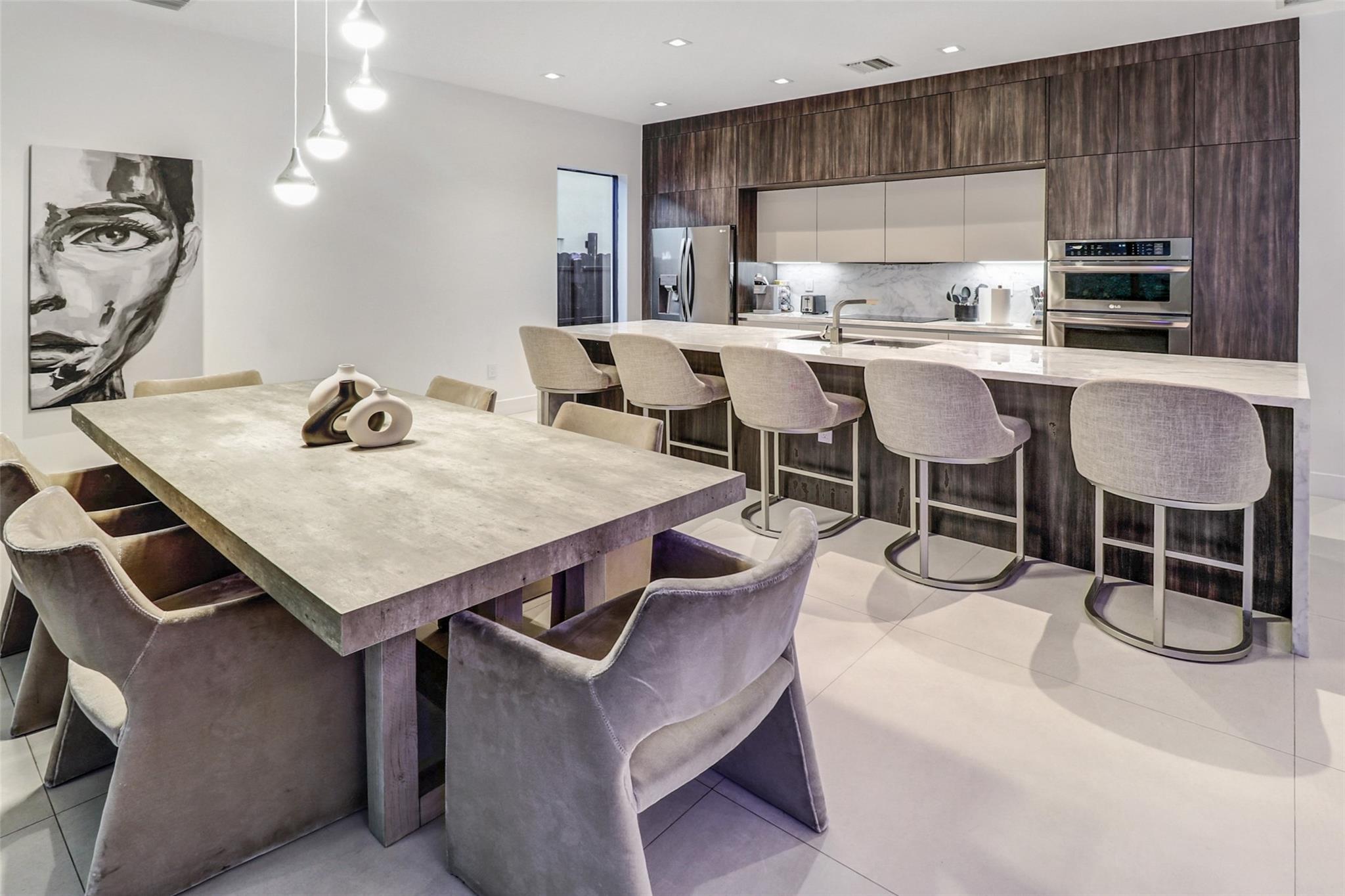 RIVERSIDE ADD AMEN PLAT - Residential