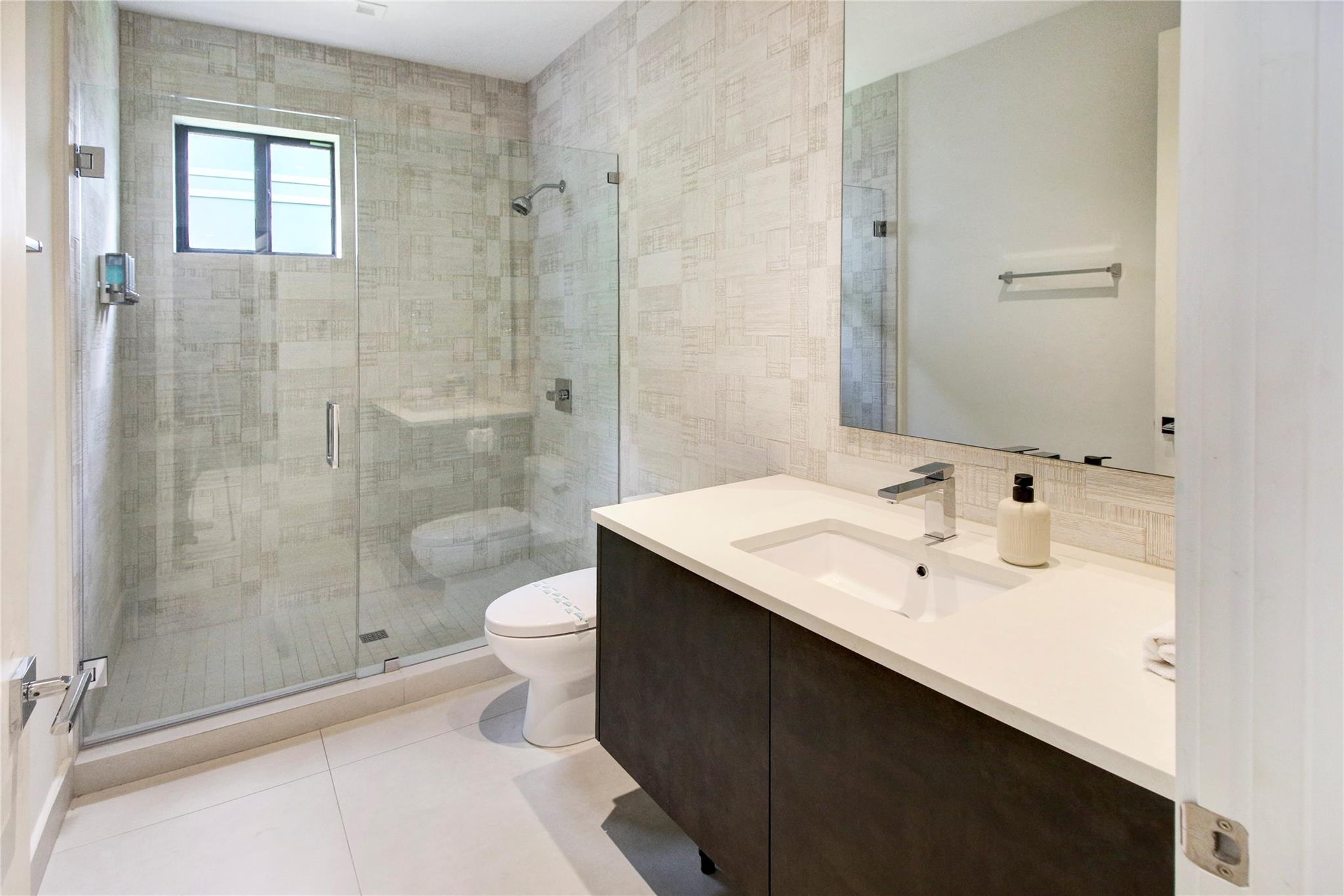 RIVERSIDE ADD AMEN PLAT - Residential