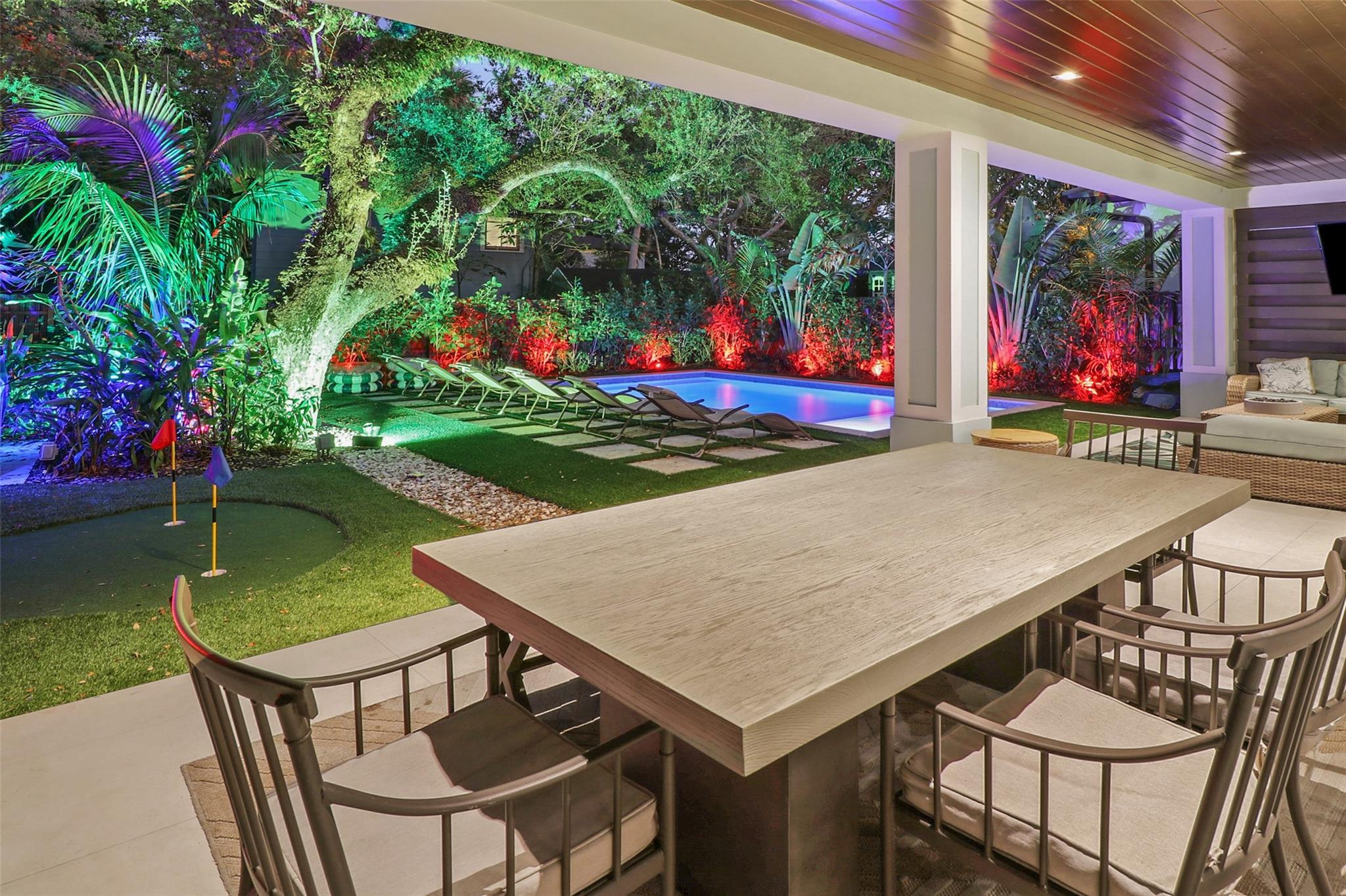 RIVERSIDE ADD AMEN PLAT - Residential