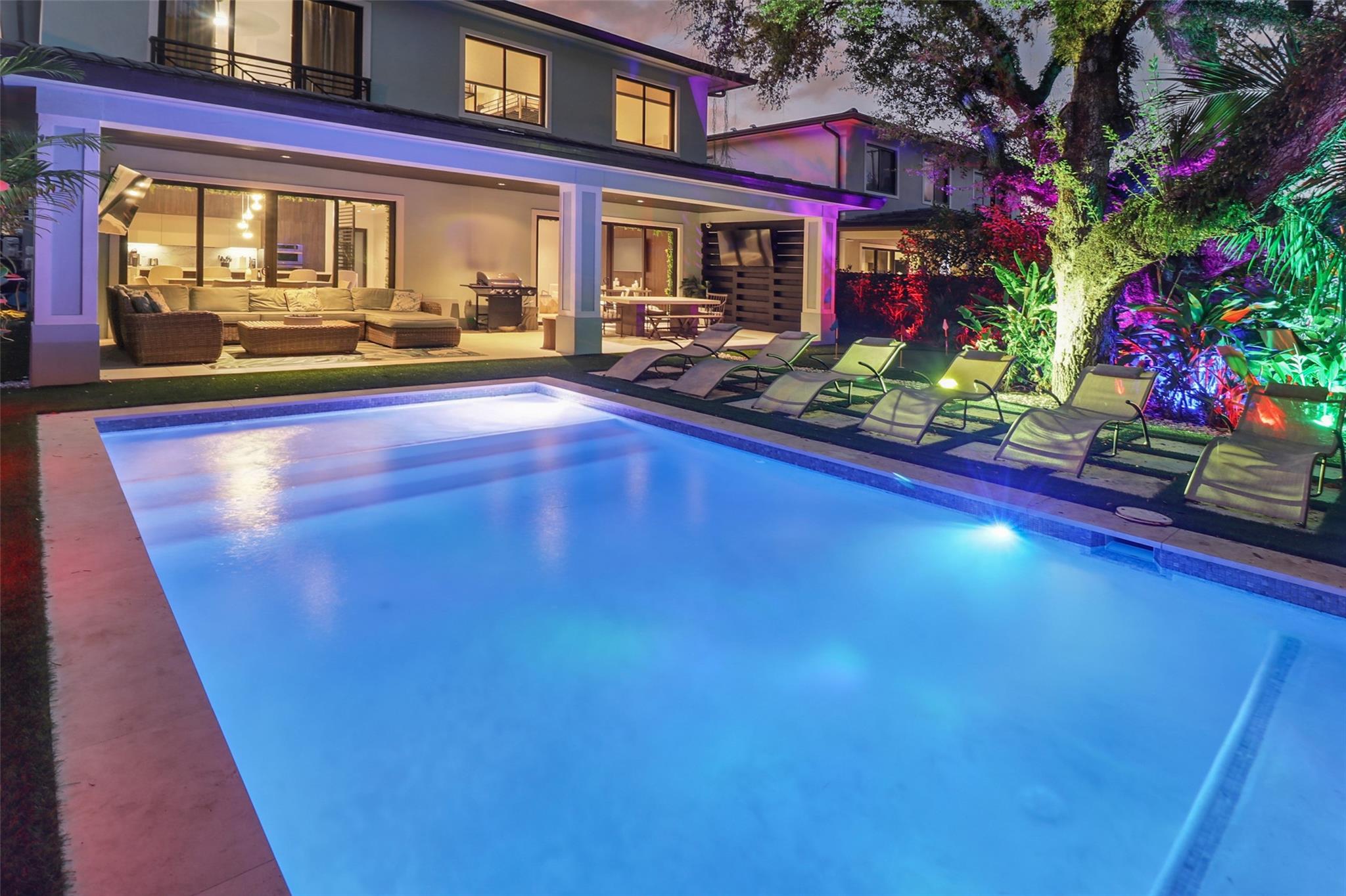 RIVERSIDE ADD AMEN PLAT - Residential