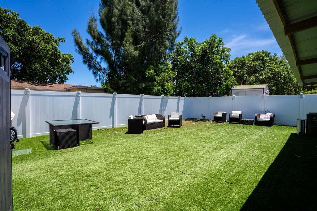 COMMONWEALTH PARK SEC 1 - Residential