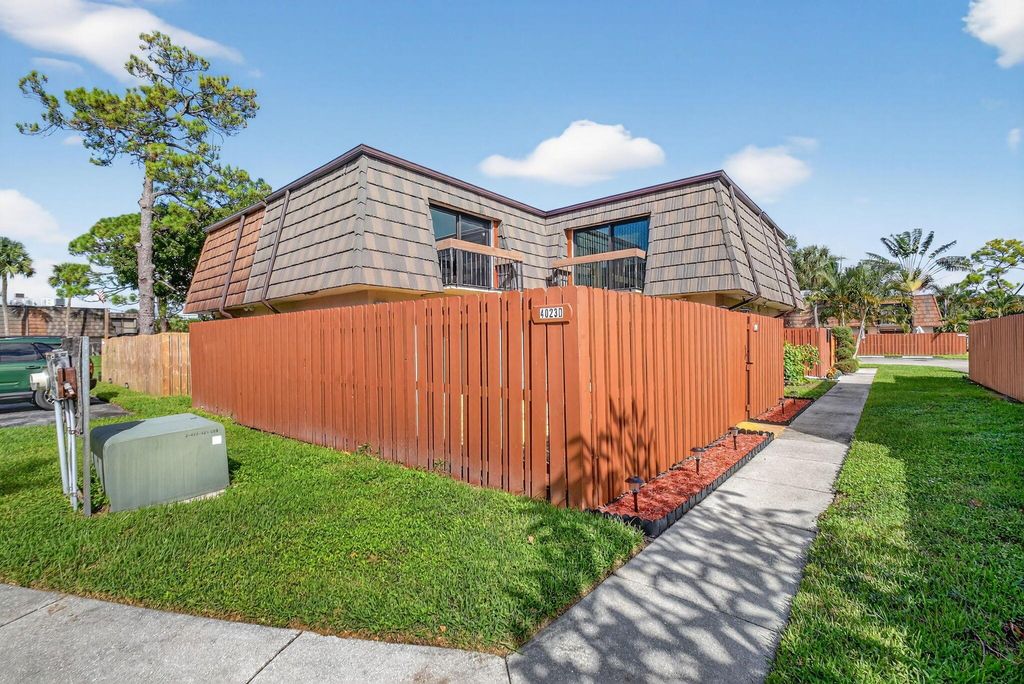 Photo of 4023 Palm Bay Circle #D, West Palm Beach, FL 33406 (MLS # R11130870)