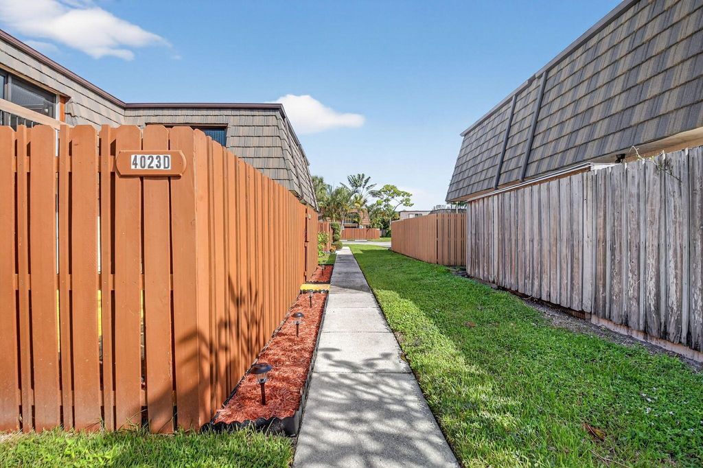 Photo of 4023 Palm Bay Circle #D, West Palm Beach, FL 33406 (MLS # R11130870)