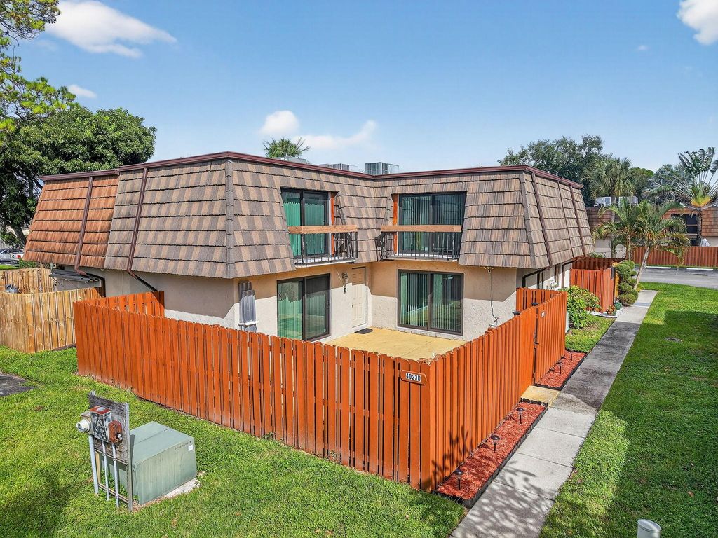 Photo of 4023 Palm Bay Circle #D, West Palm Beach, FL 33406 (MLS # R11130870)