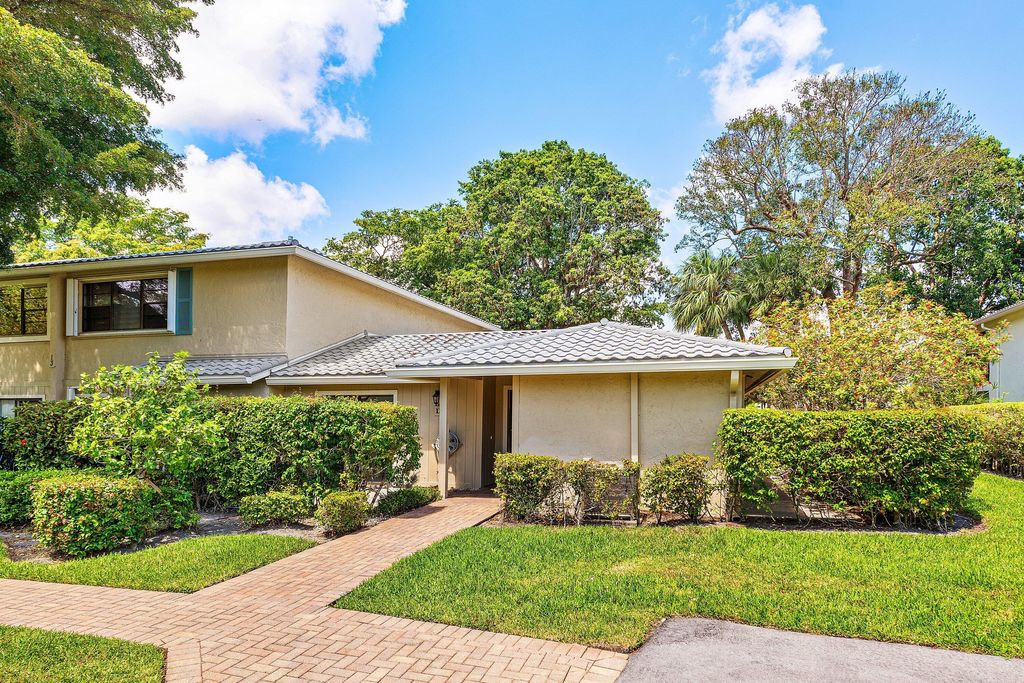 Photo of 13 Westgate Lane #13d, Boynton Beach, FL 33436 (MLS # B26020266)