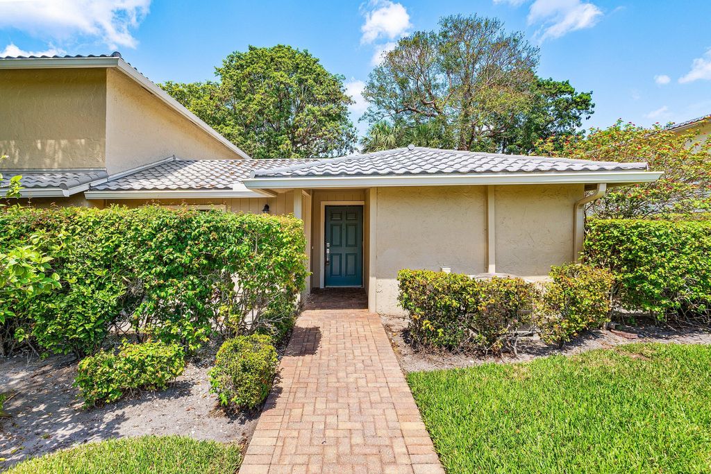 Photo of 13 Westgate Lane #13d, Boynton Beach, FL 33436 (MLS # B26020266)