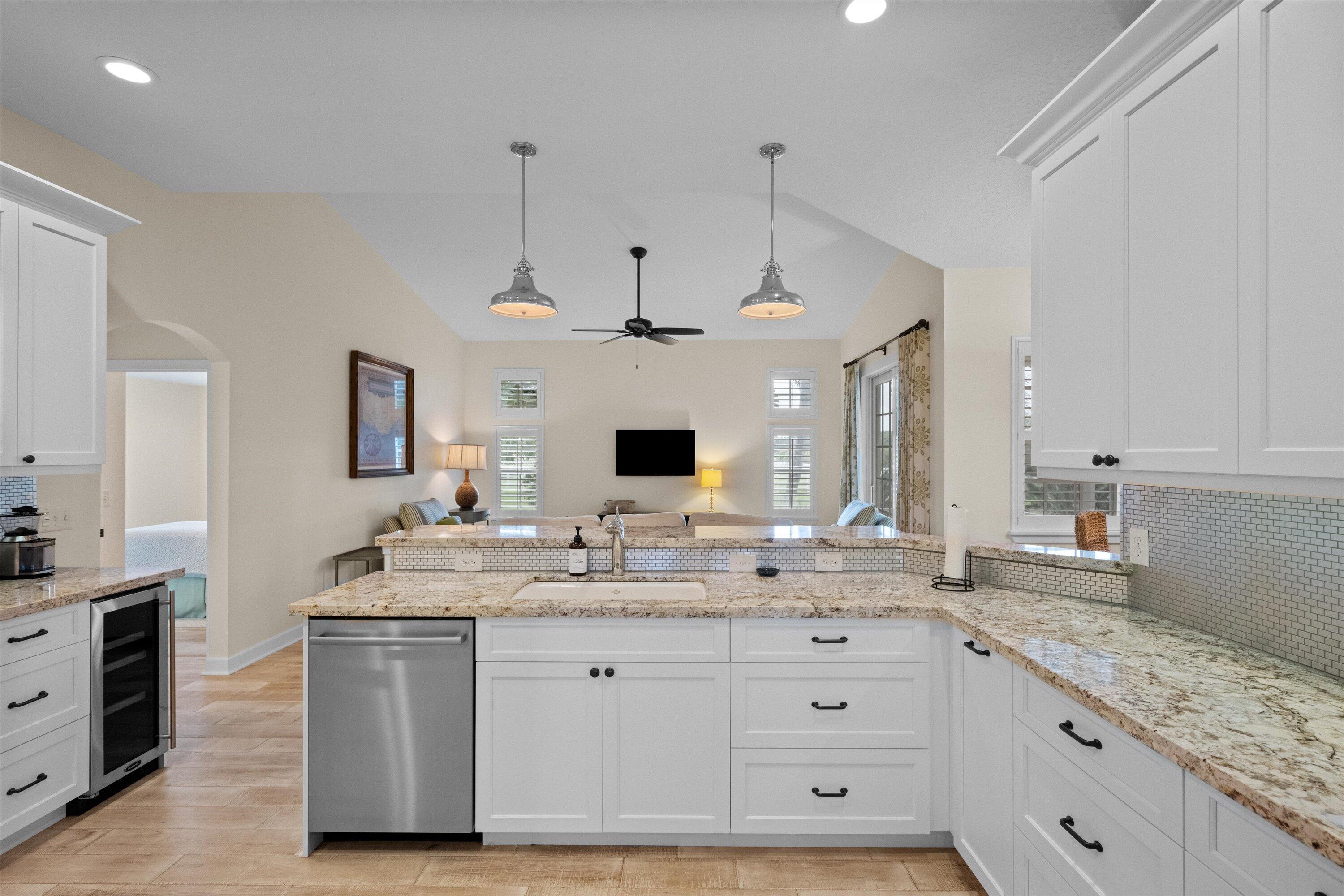 PALM BEACH POINT - Residential