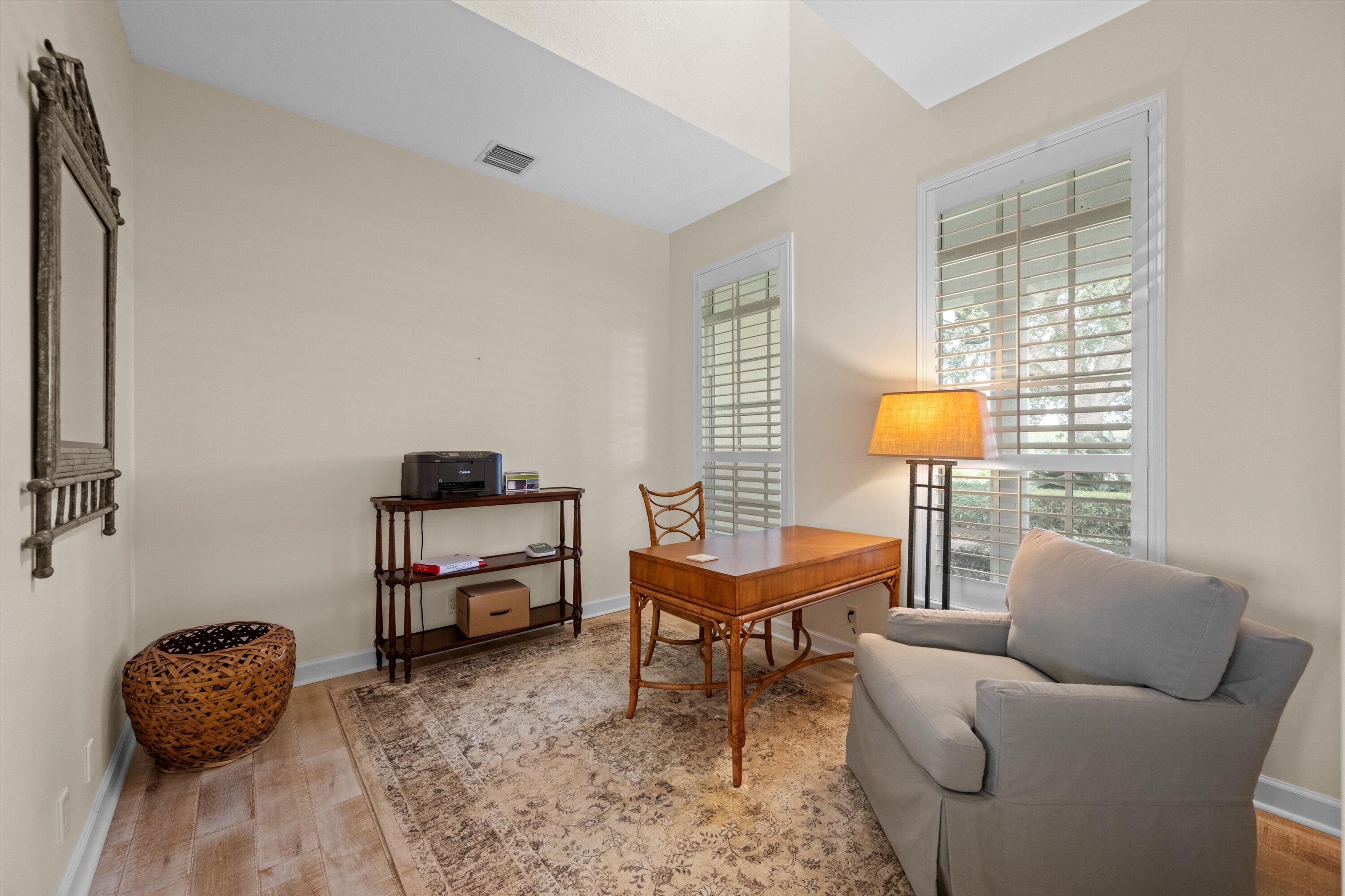 PALM BEACH POINT - Residential