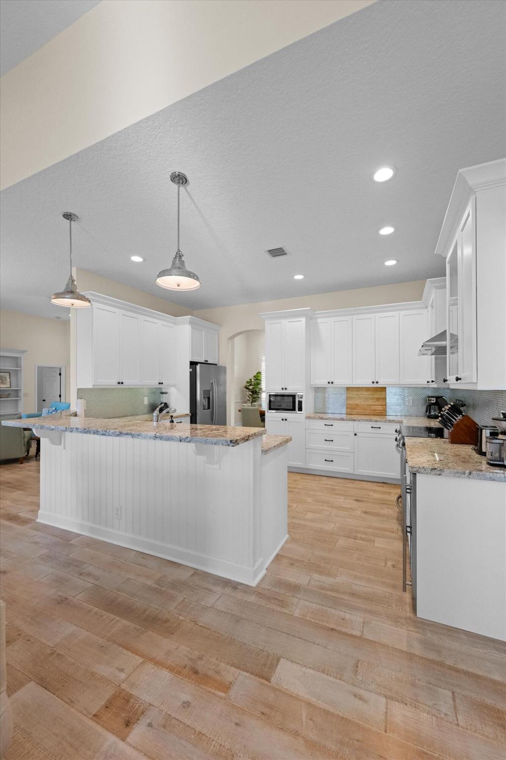 PALM BEACH POINT - Residential