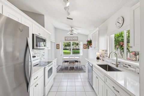 Tiny photo for 1110 NW 105th Way, Plantation, FL 33322 (MLS # B26028202)