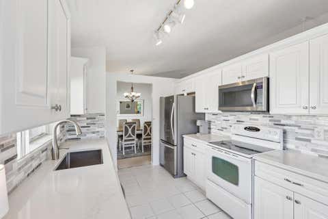 Tiny photo for 1110 NW 105th Way, Plantation, FL 33322 (MLS # B26028202)